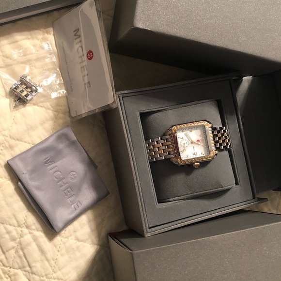 Authentic MICHELE Diamond watch🤗 - Picture 4 of 8